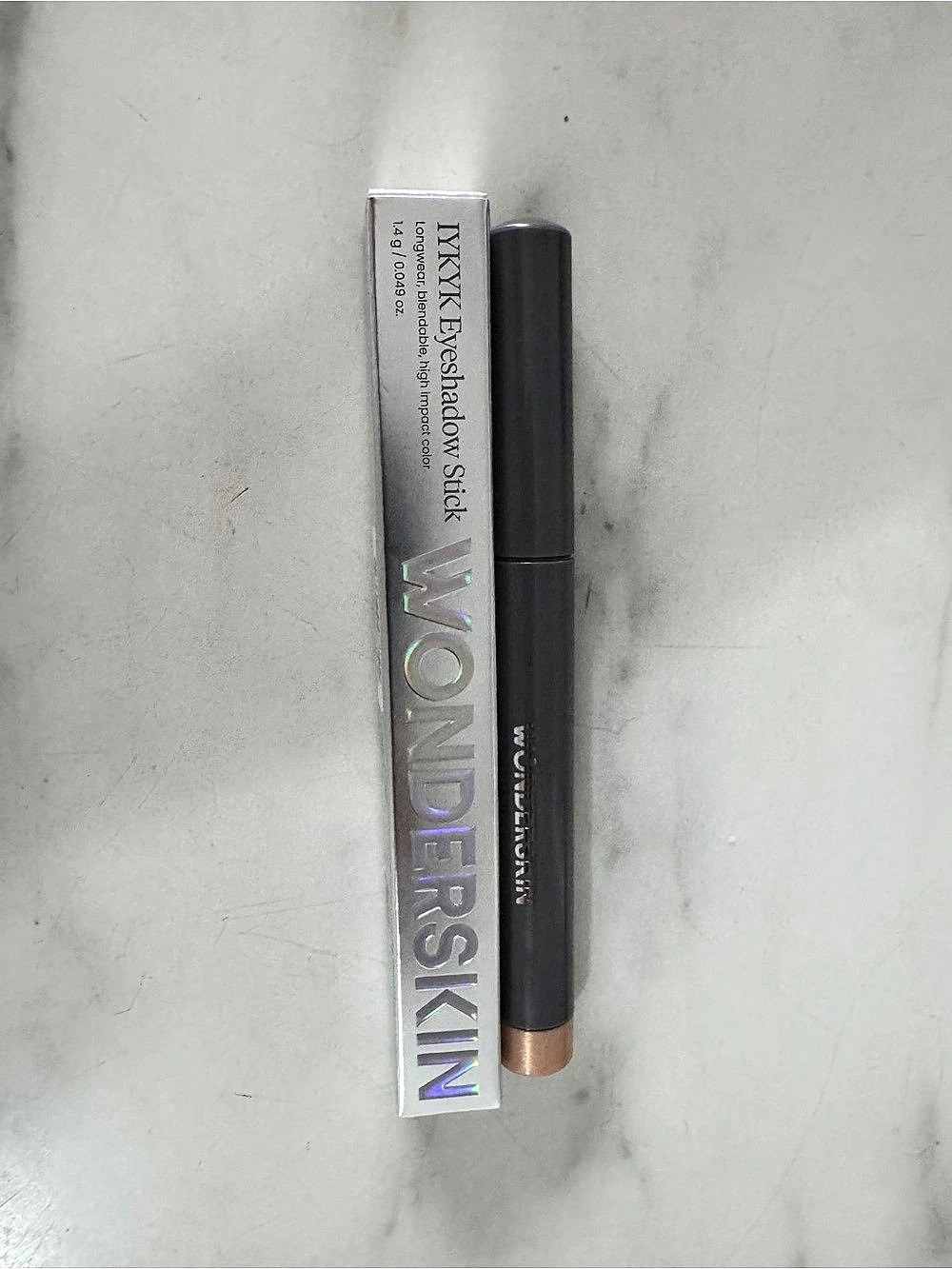 KIMCHI Chic Beauty Wonderstix Eyeshadow Stick Eyeshadow Stick in Brown NWT